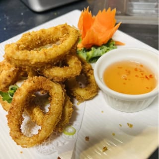 Fried Caramari with Thai Sweet Chili Sauce